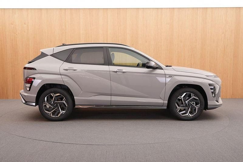Neu Hyundai Kona N Line 150 PS (110 kW) 2026 Grau SUV