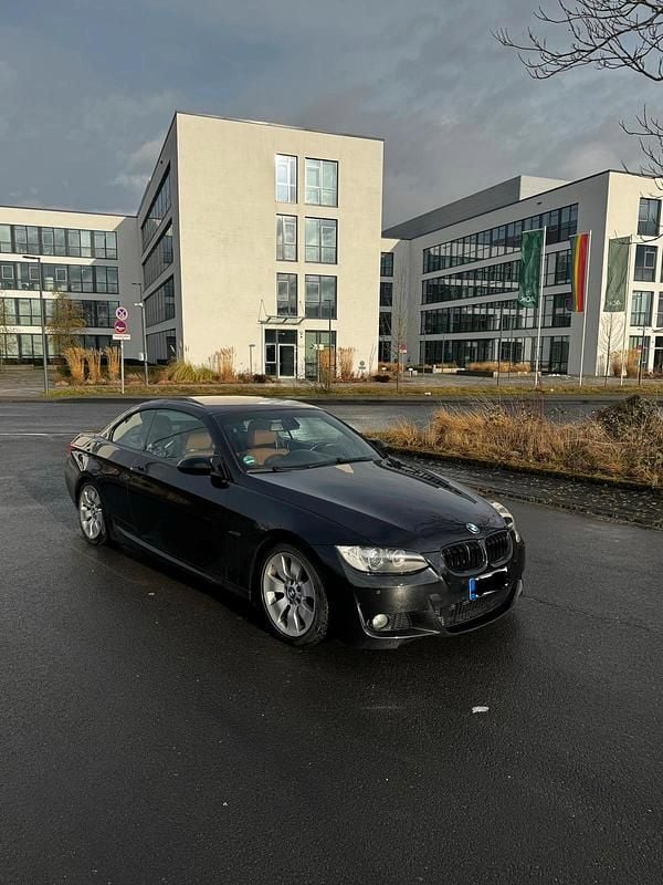 Gebraucht BMW 330 Cabriolet M Sport 231 PS (169 kW) 2007 Schwarz Cabrio