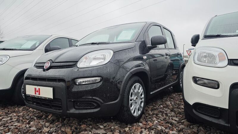 Schwarz Neu 2025 Fiat Panda Kleinwagen | 15.990 € (Fairer Preis) - Bild 1/4