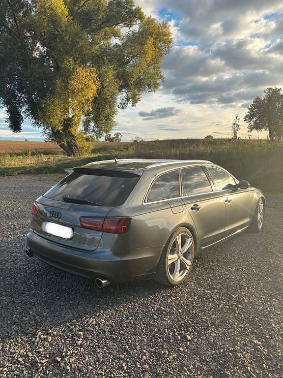 Gebraucht Audi A6 Ambiente 299 PS (219 kW) 2012 Grau Kombi