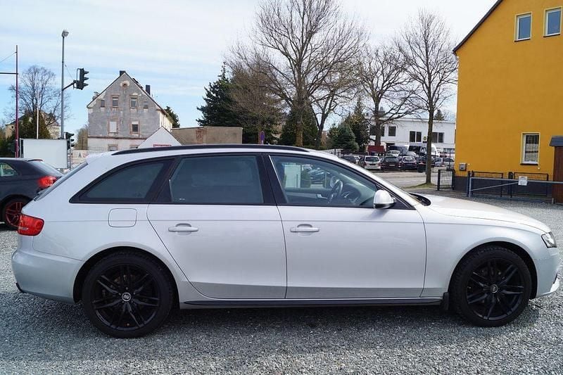 Gebraucht Audi A4 Attraction 179 PS (131 kW) 2011 Silber Kombi