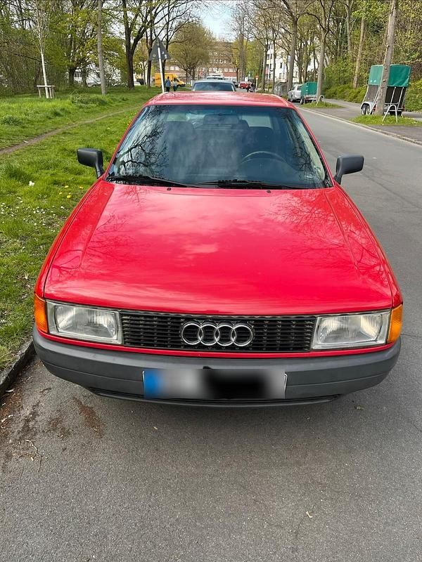Second-hand Audi 80 70 CP (51 kW) 1990 Roșu Berlinǎ