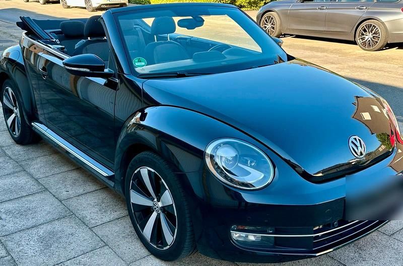 Gebraucht VW Beetle Cabriolet 100 PS (73 kW) 2015 Schwarz Cabrio