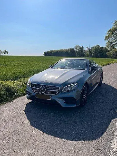 Gebraucht Mercedes E400 340 PS (250 kW) 2019 Grau Cabrio