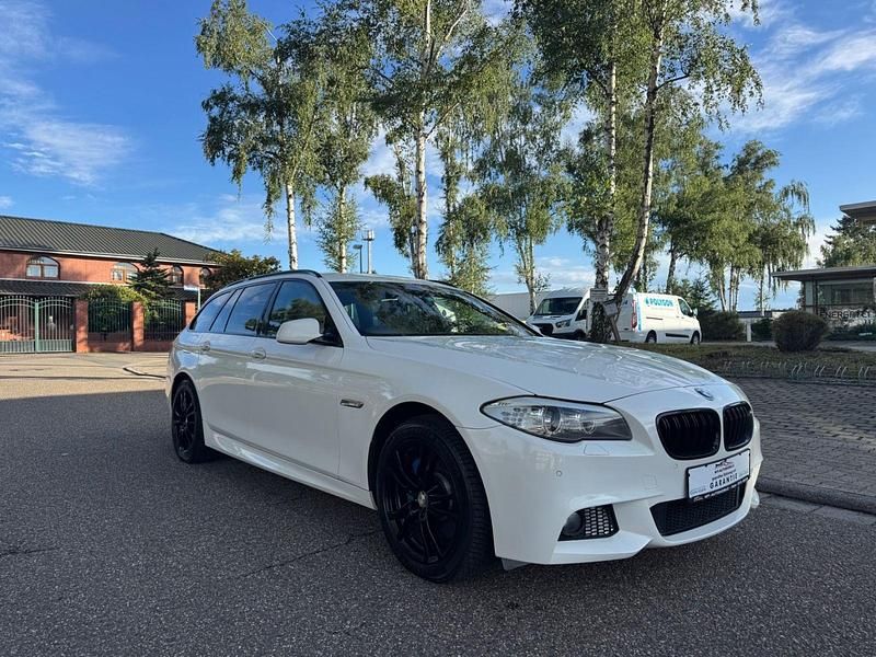 Weiß Gebraucht 2012 BMW 528 Shadowline Kombi | 14.250 € (Fairer Preis) - Bild 1/3