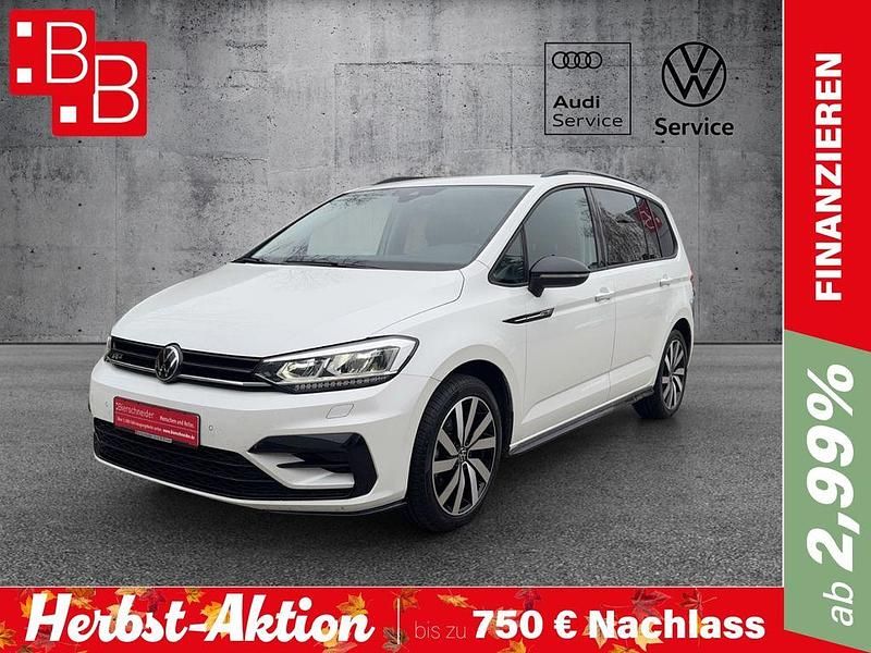 Weiss Gebraucht 2024 VW Touran Highline Van / Kleinbus | 35.950 € (Fairer Preis) - Bild 1/3