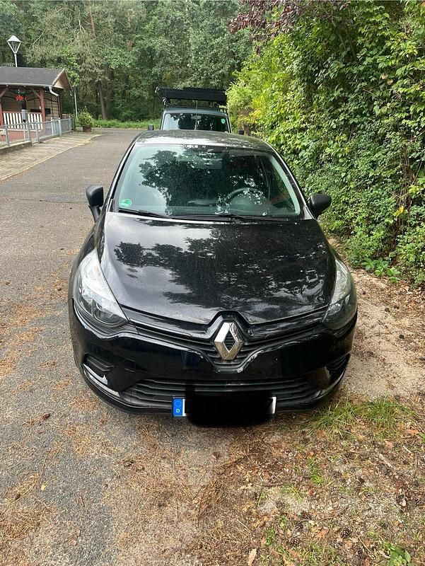 Schwarz Gebraucht 2019 Renault Clio IV Life Limousine | 7.290 € (Superpreis) - Bild 1/4