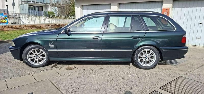 Gebraucht BMW 525 Exclusive 163 PS (119 kW) 2002 Grün Kombi