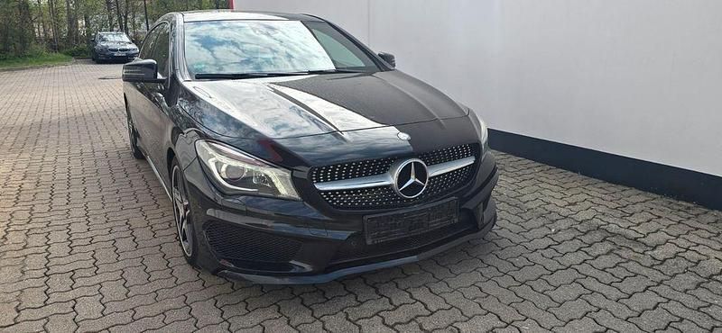 Gebraucht Mercedes CLA220 Shooting Brake 177 PS (130 kW) 2016 Schwarz Kombi