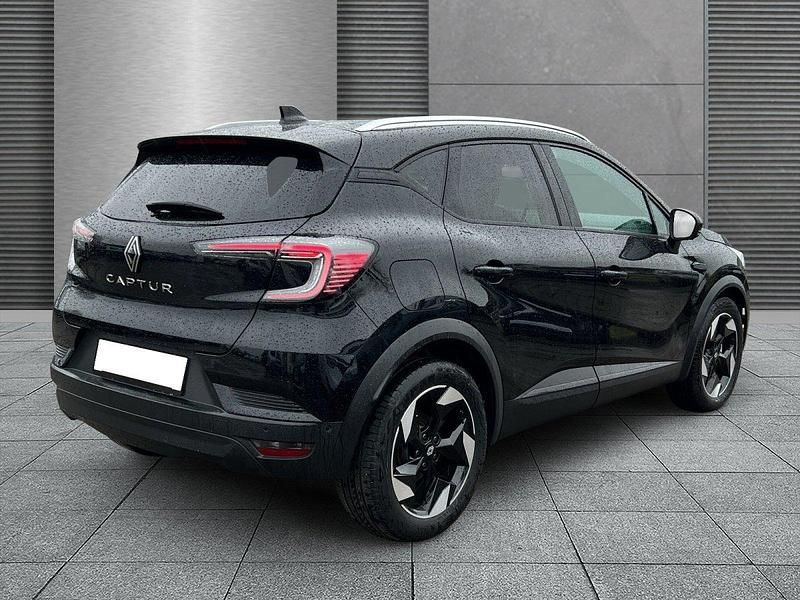 Gebraucht Renault Captur Techno 140 PS (102 kW) 2025 Blackpearlschwarz SUV