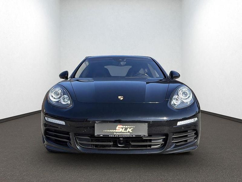 Gebraucht Porsche Panamera 300 PS (220 kW) 2015 Schwarz Kleinwagen
