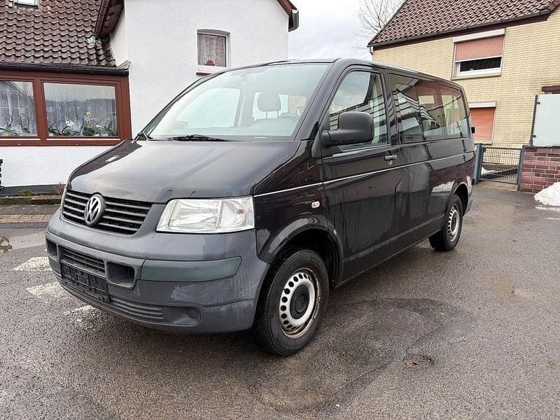 Gebraucht VW Caravelle 131 PS (96 kW) 2008 Schwarz Van / Kleinbus