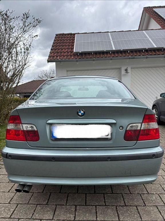 Gebraucht BMW 320 170 PS (125 kW) 2001 Grün Limousine