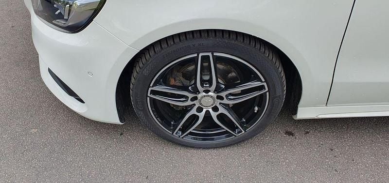 Gebraucht Mercedes A200 AMG line 156 PS (114 kW) 2017 Weiß Limousine