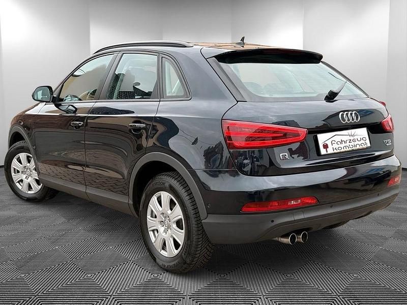 Gebraucht Audi Q3 Comfort 170 PS (125 kW) 2015 Blau SUV