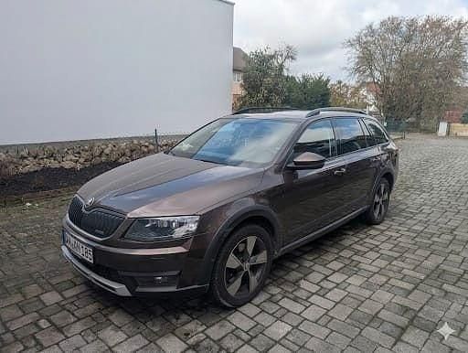 Gebraucht Skoda Octavia 184 PS (135 kW) 2014 Braun Kleinwagen