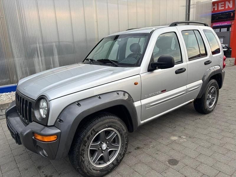 Gebraucht Jeep Cherokee 150 PS (110 kW) 2004 Grau SUV