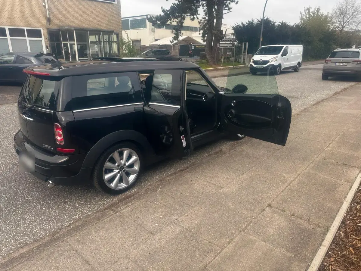 Usado Mini Cooper D 111 CV (81 kW) 2014 Negro Utilitario