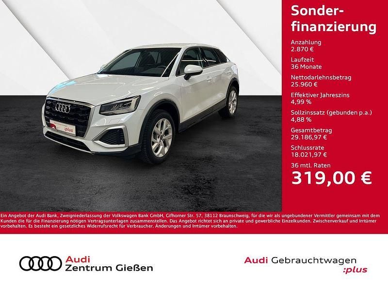 Gletscherweiß metallic Gebraucht 2024 Audi Q2 Advanced SUV | 28.830 € (Fairer Preis) - Bild 1/4