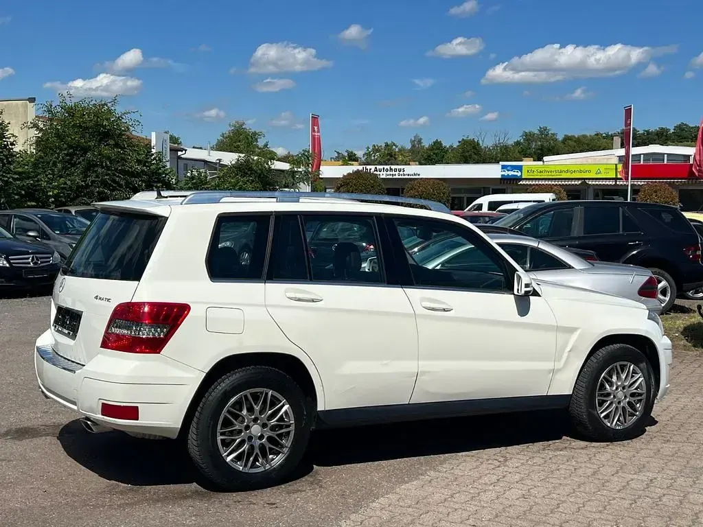 Gebraucht Mercedes GLK220 170 PS (125 kW) 2010 Weiß SUV