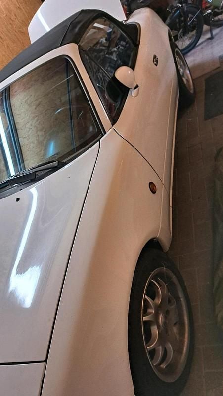 Gebraucht Mazda MX5 115 PS (84 kW) 1994 Weiß Cabrio