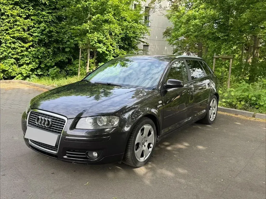 Gebraucht Audi A3 Ambiente 125 PS (91 kW) 2008 Grau Kleinwagen