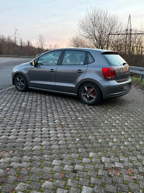 Second-hand VW Polo 75 CP (55 kW) 2013 Gri Hatchback