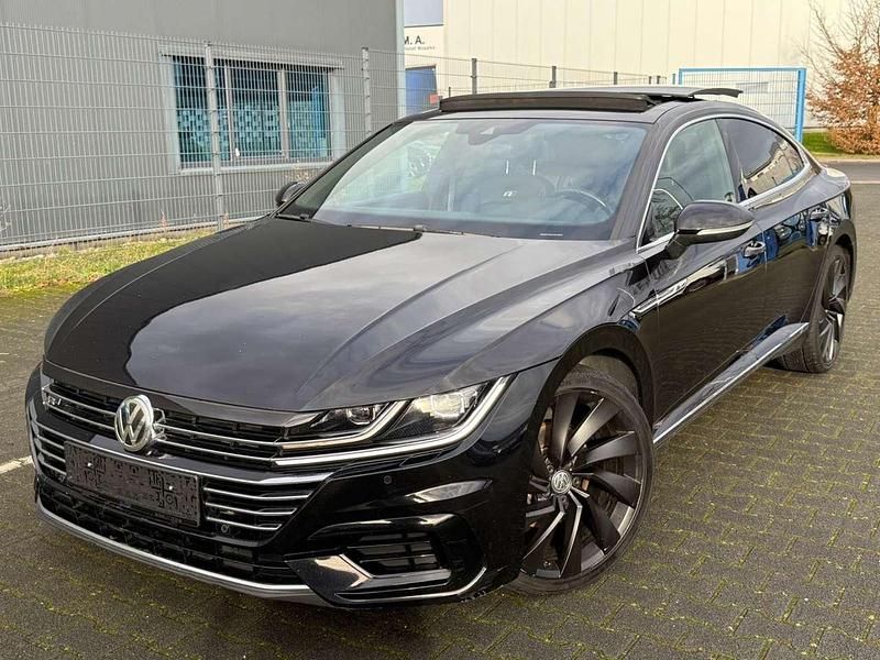 Gebraucht VW Arteon Exclusive 150 PS (110 kW) 2018 Schwarz Kleinwagen