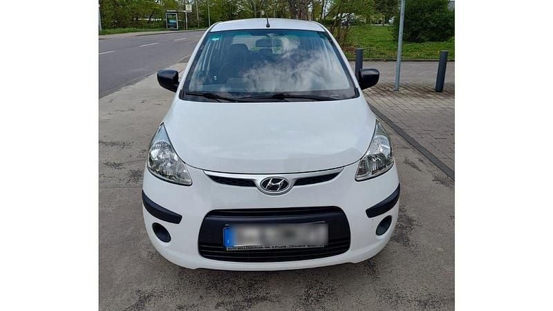 Weiß Gebraucht 2010 Hyundai i10 Edition Kleinwagen | 1.250 € (Superpreis) - Bild 1/4
