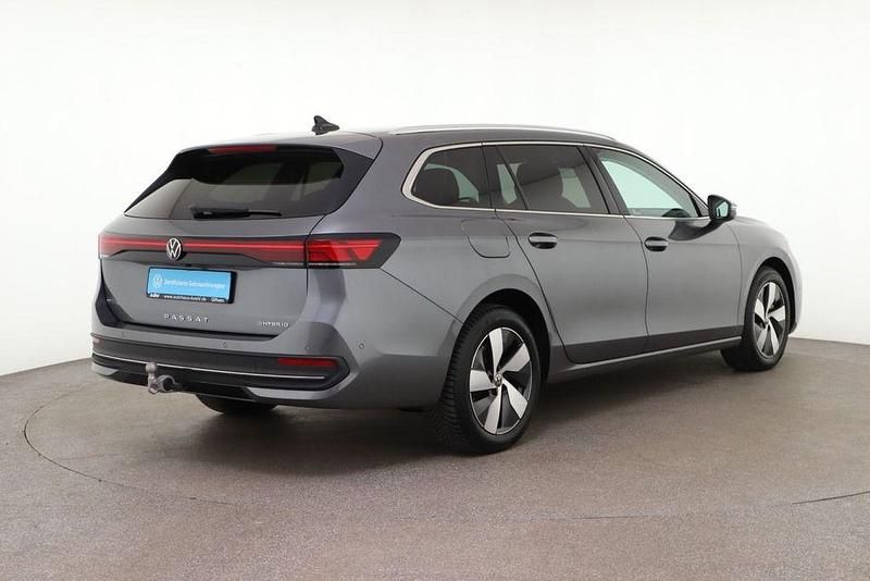 Gebraucht VW Passat Business 150 PS (110 kW) 2025 Diabasgrau metallic Kombi
