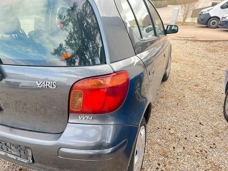 Gebraucht Toyota Yaris 87 PS (63 kW) 2005 Andere farben Kleinwagen