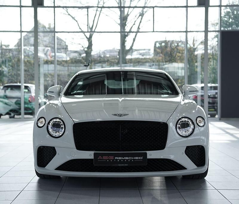 Gebraucht Bentley Continental GT 550 PS (404 kW) 2019 Weiß Coupé
