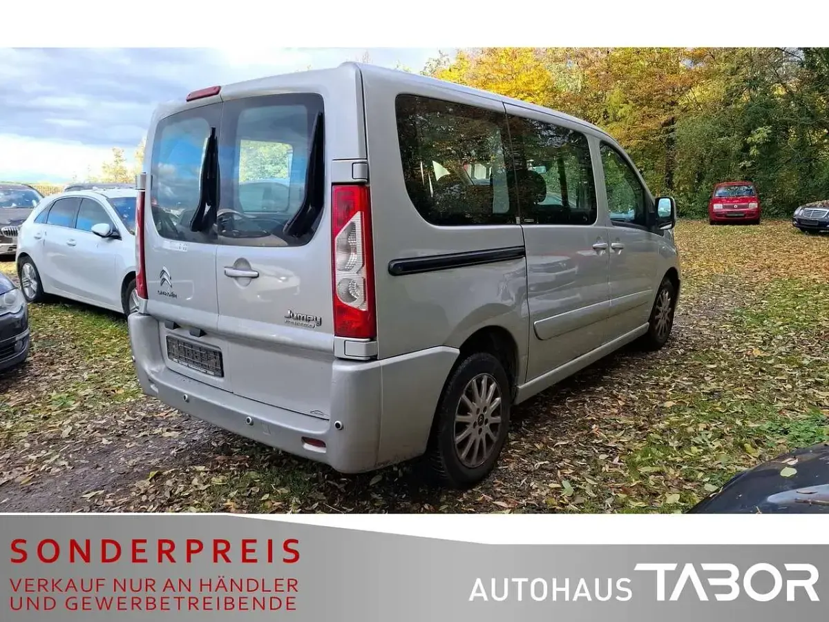 Käytetty Citroën Jumpy 128 HP (94 kW) 2015 Harmaa Tila-auto