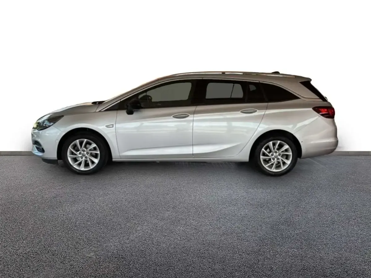 Gebraucht Opel Astra Elegance 131 PS (96 kW) 2022 Silber Kleinwagen