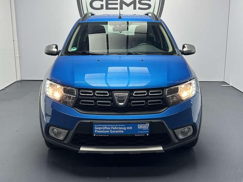Gebraucht Dacia Logan Stepway 90 PS (66 kW) 2020 Blau Kombi