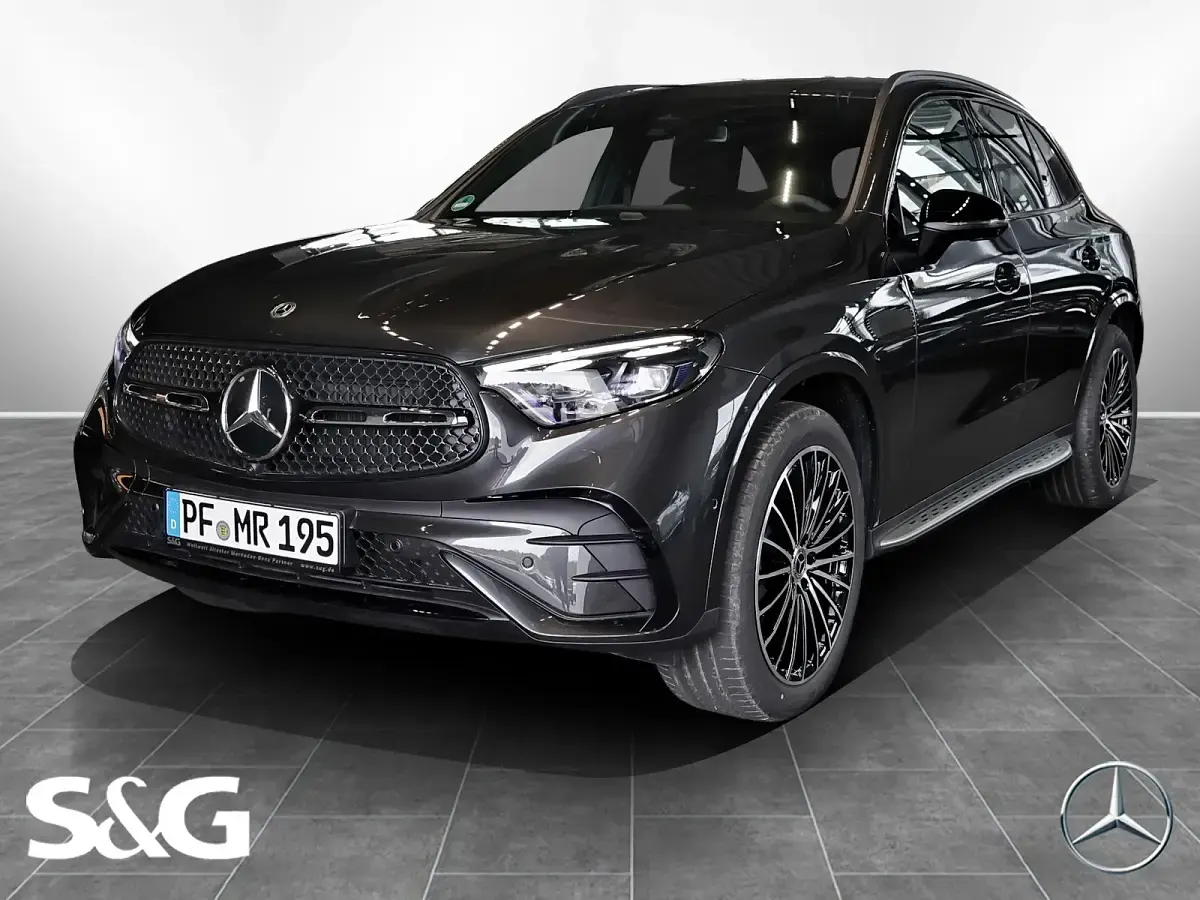 Gebraucht Mercedes GLC220 AMG 197 PS (144 kW) 2026 SUV