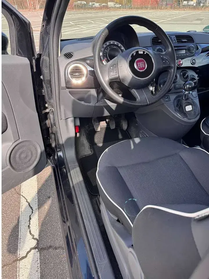 Gebraucht Fiat 500 Lounge 69 PS (50 kW) 2015 Schwarz Limousine