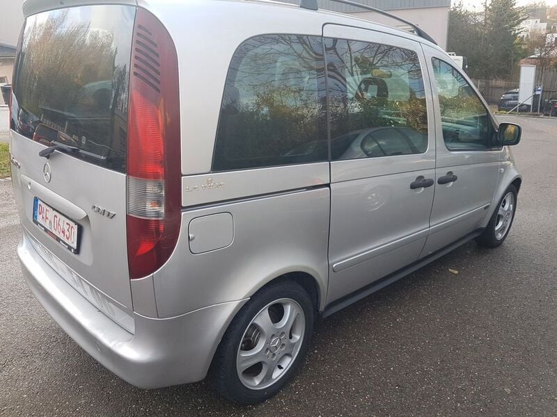 Gebraucht Mercedes Vaneo 91 PS (66 kW) 2004 Silber Van / Kleinbus