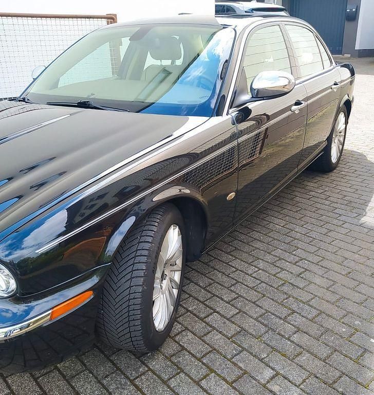 Gebraucht Jaguar XJ6 207 PS (152 kW) 2007 Schwarz Limousine