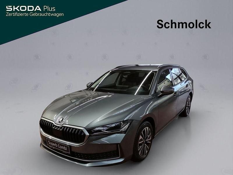 Gebraucht Skoda Superb Selection 150 PS (110 kW) 2025 Graphitegrau metallic Kombi