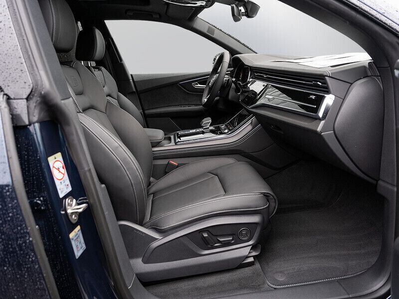 Gebraucht Audi Q8 Ambiente 340 PS (250 kW) 2022 Andere farbe SUV