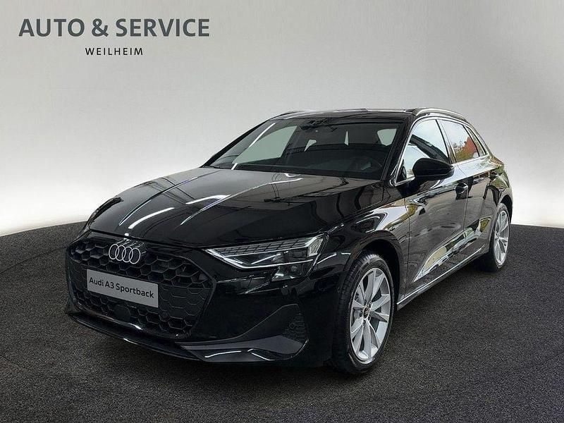 Schwarz Neu 2025 Audi A3 Sportback Sport Limousine | 33.690 € (Superpreis) - Bild 1/4