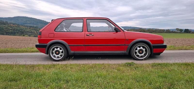 Gebraucht VW Golf II 68 PS (50 kW) 1990 Rot Kleinwagen