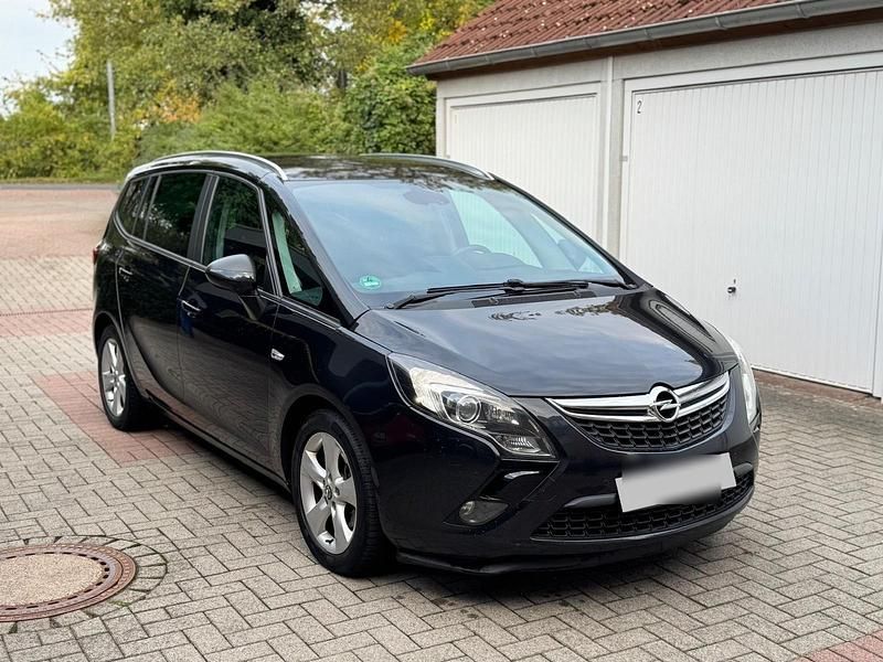 Schwarz Gebraucht 2013 Opel Zafira Tourer Innovation Van / Kleinbus | 3.500 € (Superpreis) - Bild 1/4