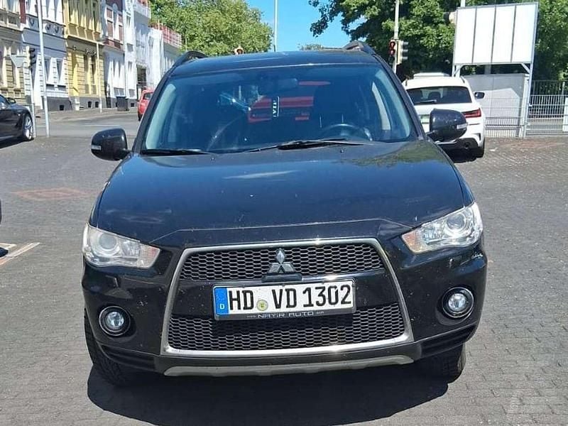 Pantherschwarz (p) Gebraucht 2010 Mitsubishi Outlander Instyle SUV | 4.000 € (Guter Preis) - Bild 1/4