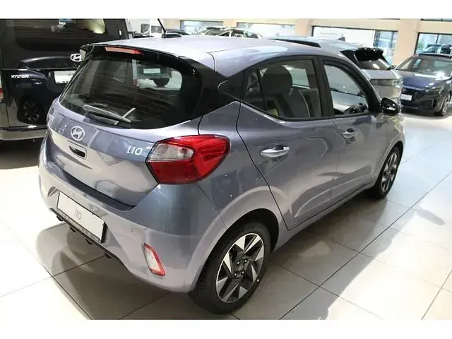 Neu Hyundai i10 Trend 63 PS (46 kW) 2025 Blau Kleinwagen