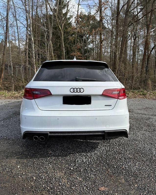 Gebraucht Audi A3 S-Line 150 PS (110 kW) 2016 Weiß Limousine
