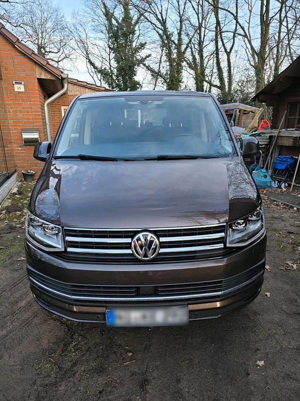Braun Gebraucht 2019 VW T6.1 Generation Six Van | 42.000 € (Teuer) - Bild 1/4