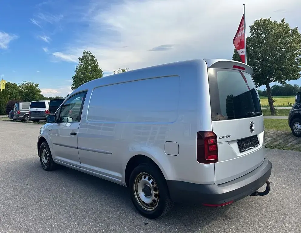 Gebraucht VW Caddy 150 PS (110 kW) 2018 Silber Van / Kleinbus