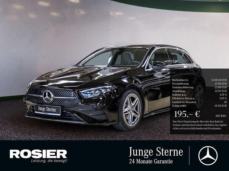 Schwarz / nachtschwarz Gebraucht 2024 Mercedes A200 Advanced Plus Limousine | 32.847 € (Fairer Preis) - Bild 1/3
